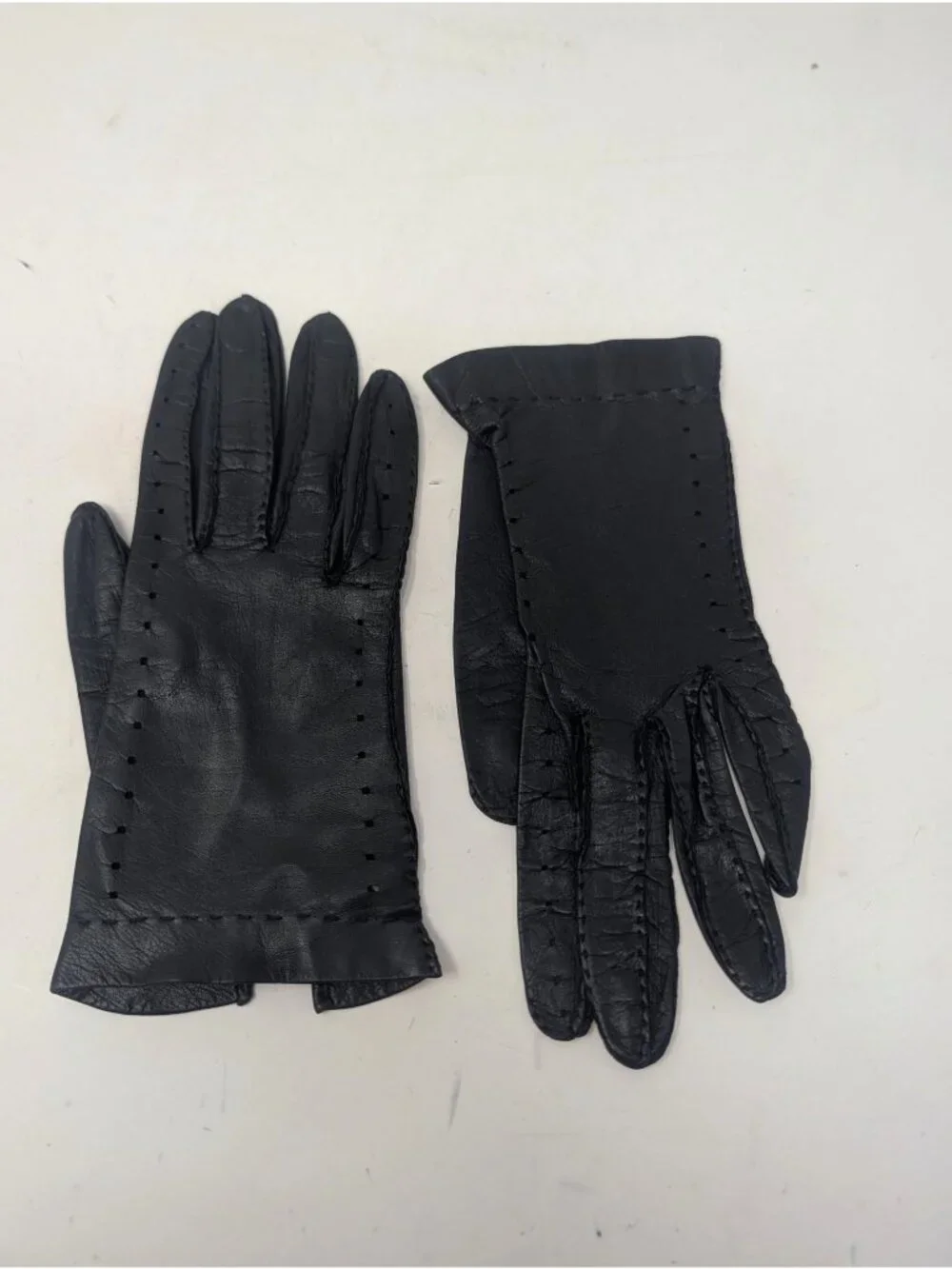 Vintage Black Leather Gloves X Small Perforated